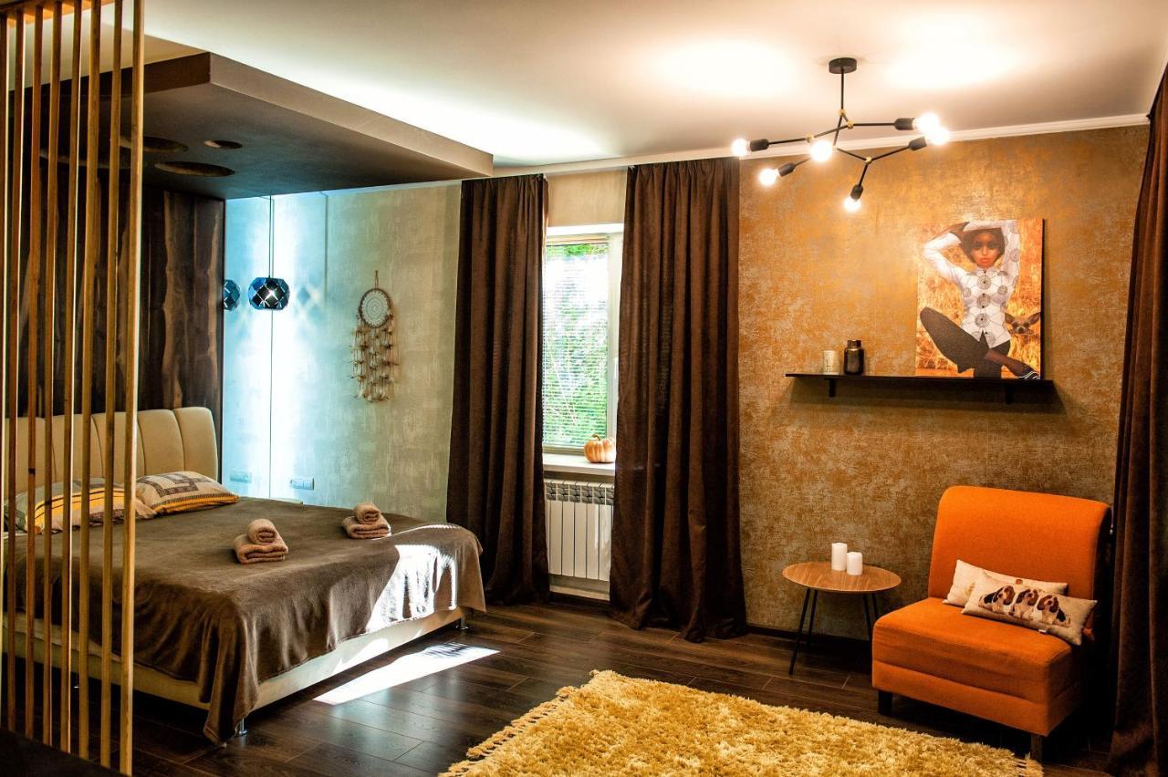 Золотое Тепло Apartman Csernyihiv Kültér fotó
