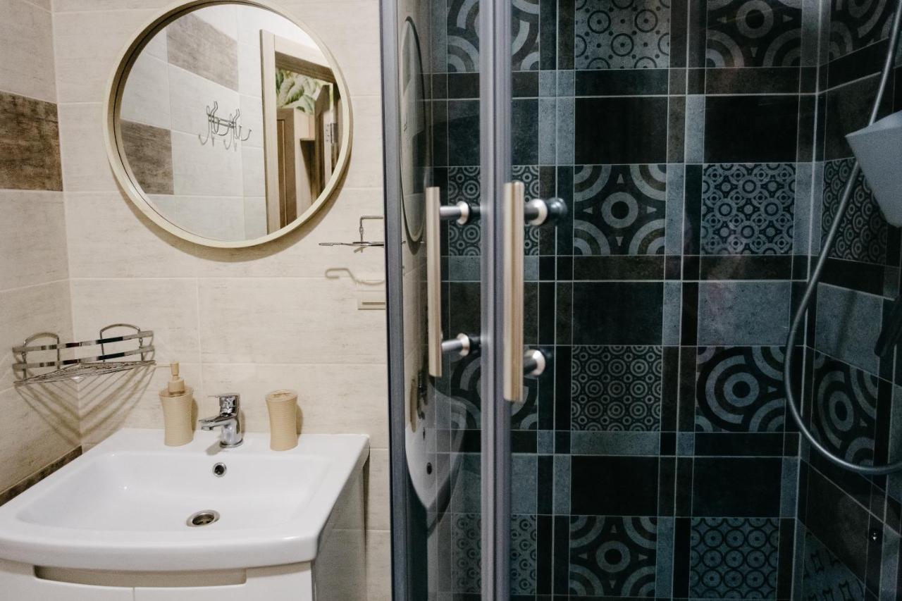 Золотое Тепло Apartman Csernyihiv Kültér fotó